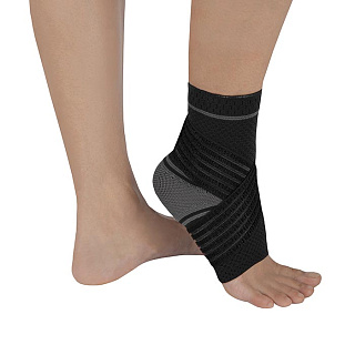 Бандаж компрессионный на голеностопный сустав со стяжкой ТРИВЕС Т.46.83